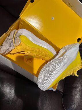 Under Armour Yellow GS Curry 8 Youth Sneakers